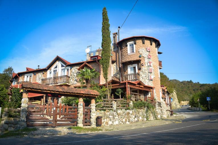 Toma'S House 호텔 Nakalakevi  외부 사진